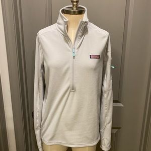 vineyard vines 1/4 zip.